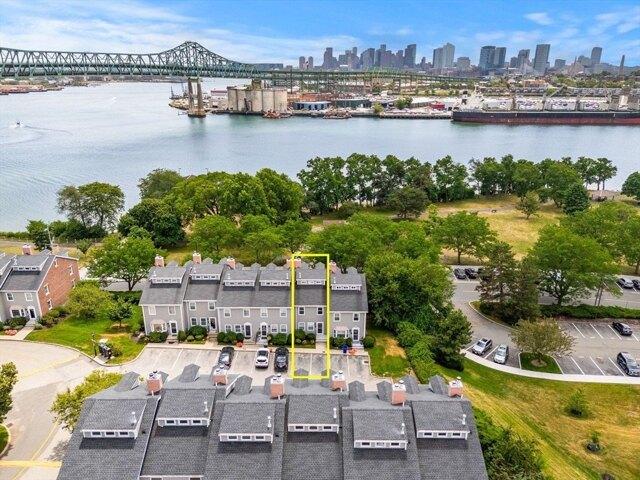 Condo for sale in Chelsea