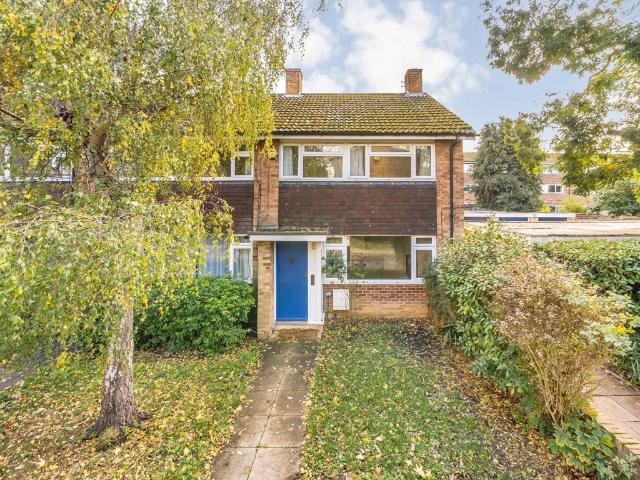 Apartment for rent in London Borough of Richmond upon Thames, Greater London