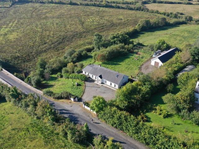 Farm for sale in Mohill
