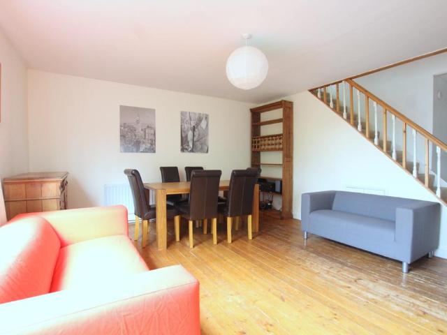 Apartment for rent in Putney, Greater London