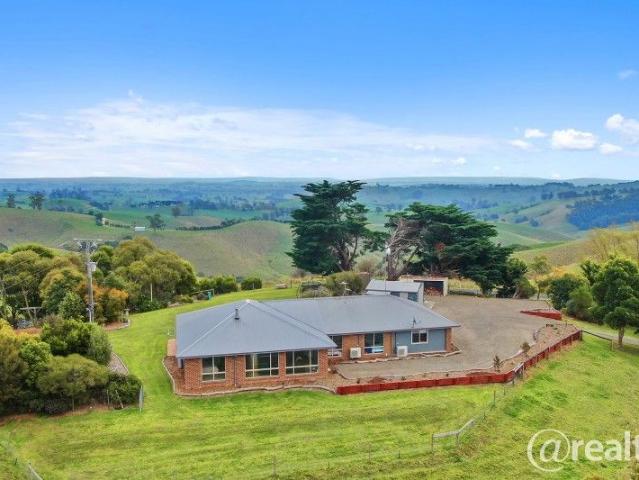 Cottage for sale in Seaview