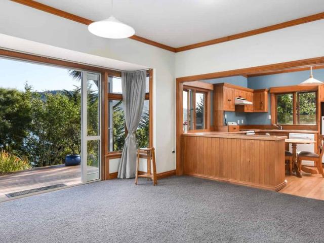 House for rent in Otakou
