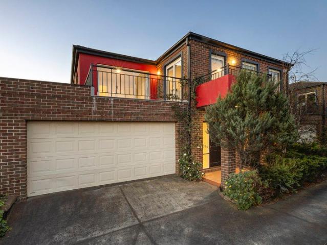 Townhouse for sale in Camerons Creek, Victoria