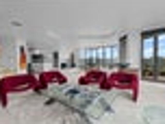 Apartment for sale in Auckland, Oroua County