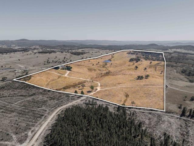 Cottage for sale in Lewis Ponds, New South Wales