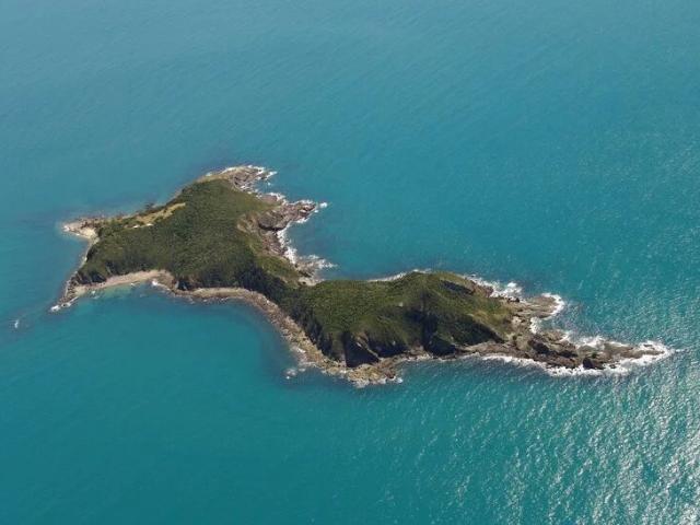 Land for sale in Wedge Island