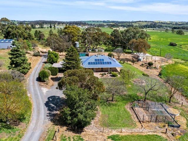 House for sale in Hill River, South Australia