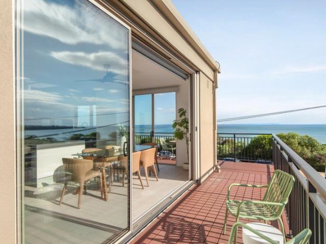 Apartment for sale in Mentone, Melbourne