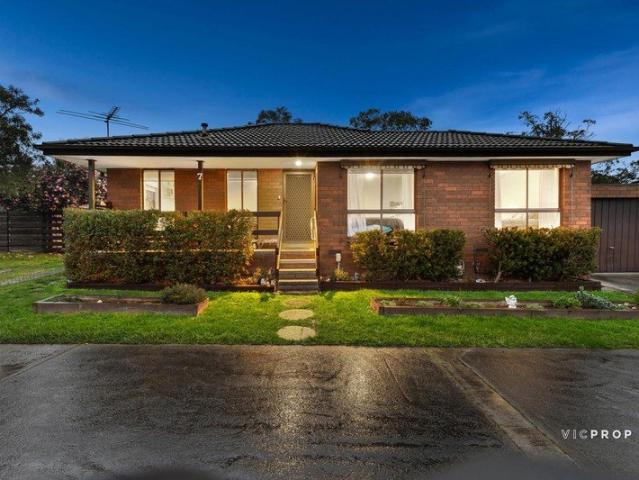 Apartment for sale in Camerons Creek, Victoria
