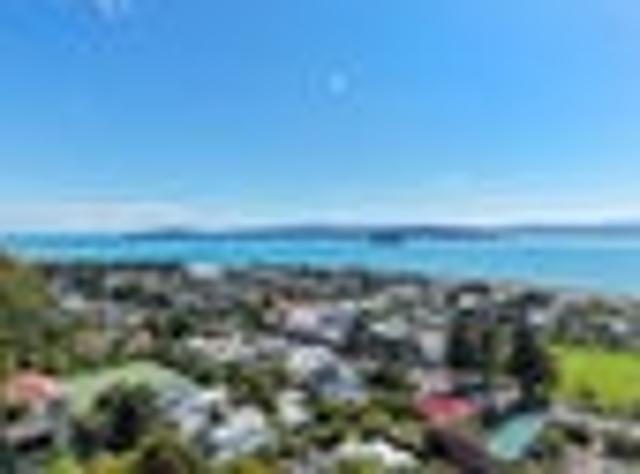 House for sale in Rona Bay, Lower Hutt