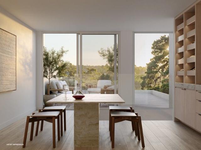 Townhouse for sale in Doncaster, Victoria