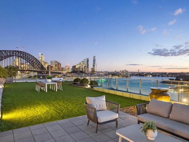 Apartment for rent in Lower North Shore, Sydney