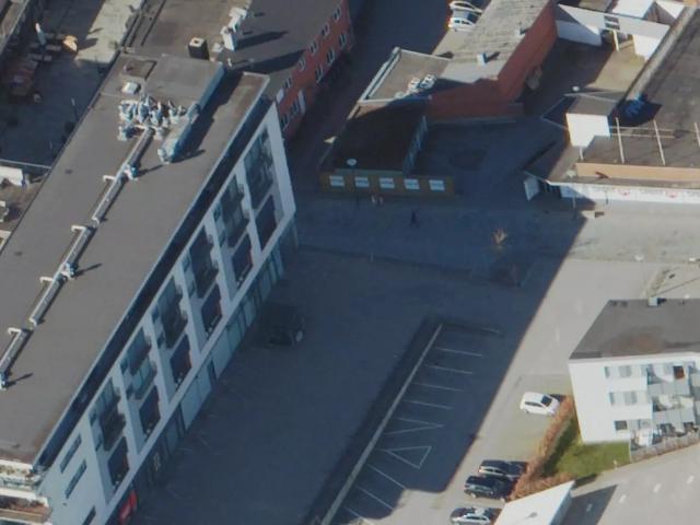 Erhvervsejendom til leje i Herning, Århus