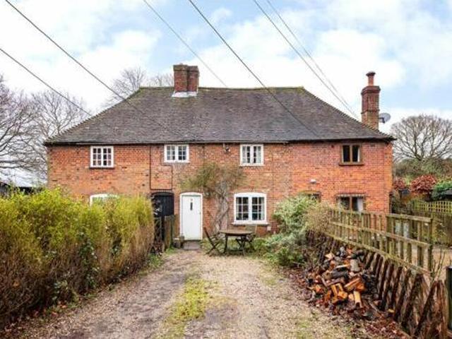 House for sale in Oad Street, Kent