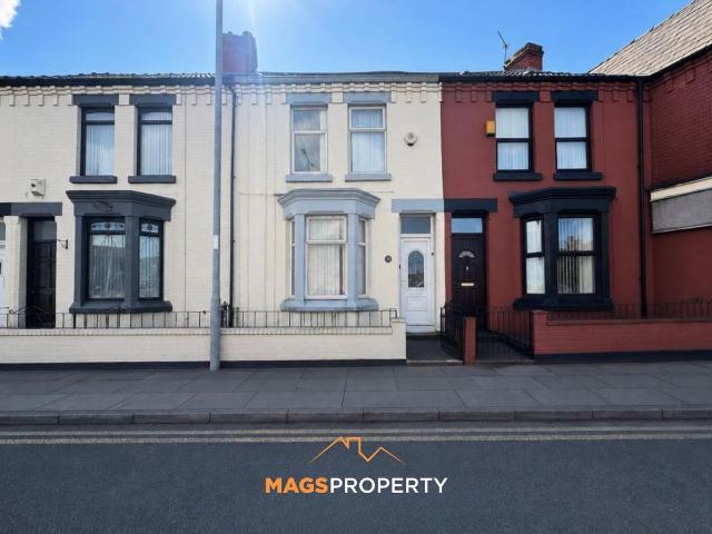 House for rent in Calderstones