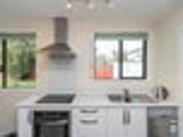 Apartment for sale in Kerrytown, Canterbury