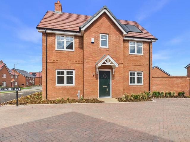 House for rent in Keresley Green, Keresley