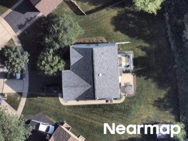 House for sale in Carpentersville, Illinois
