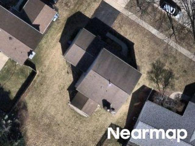 House for sale in Carpentersville, Illinois