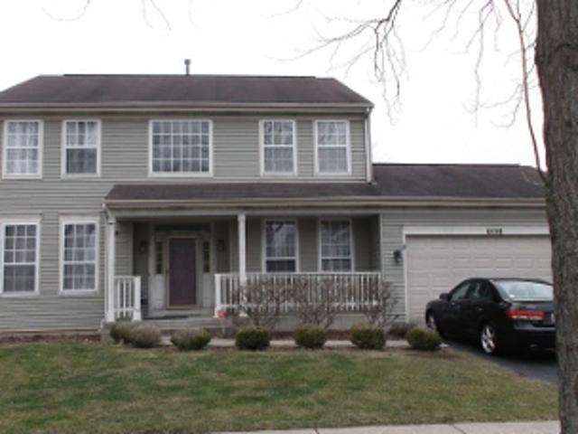 House for sale in Carpentersville, Illinois