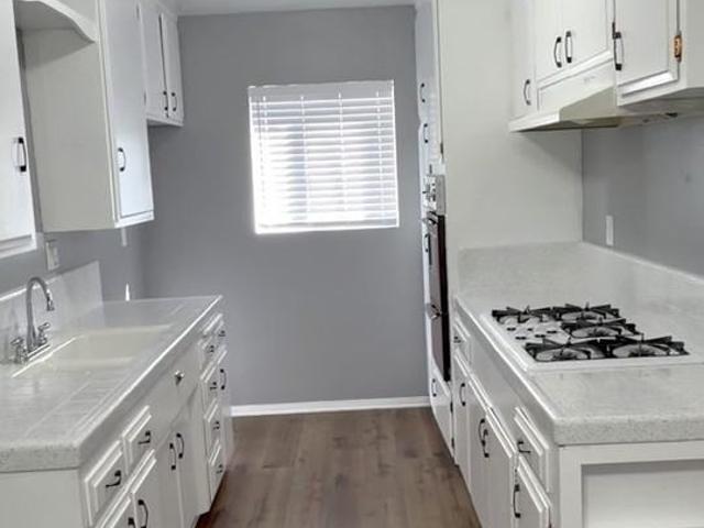 Apartment for rent in California