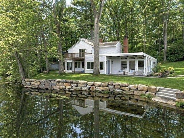 House for sale in Smithfield, Rhode Island