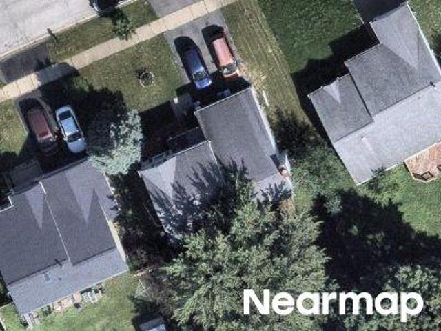 House for sale in Aurora, Illinois
