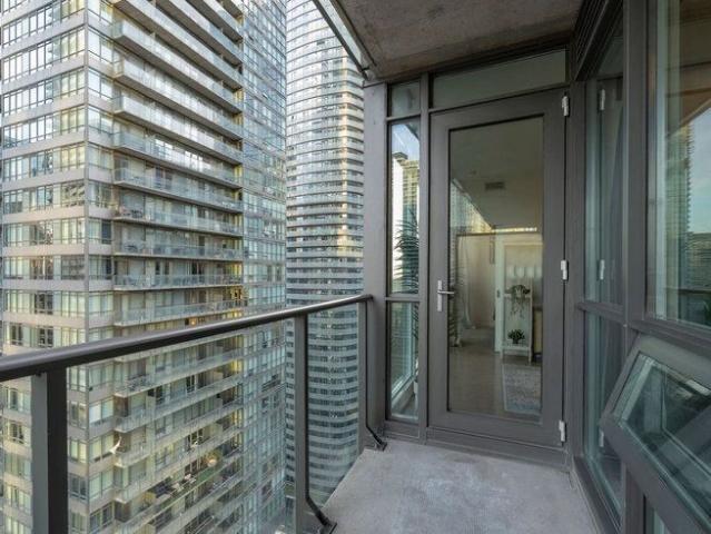 House for rent in Spadina—Fort York, Toronto