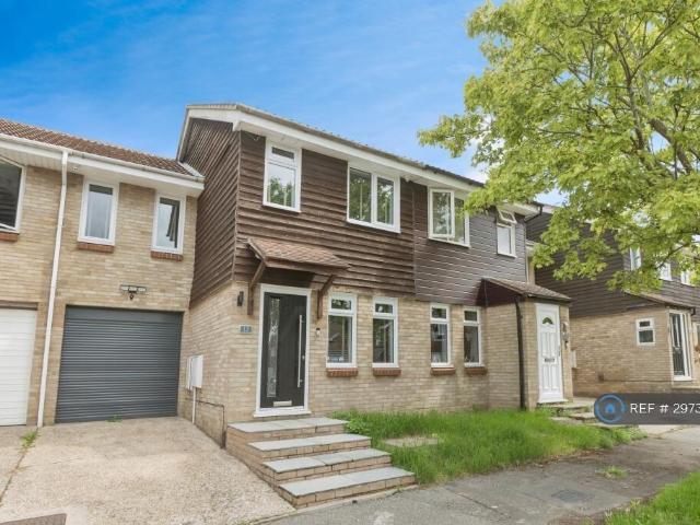 House for rent in Swanley, The Butts