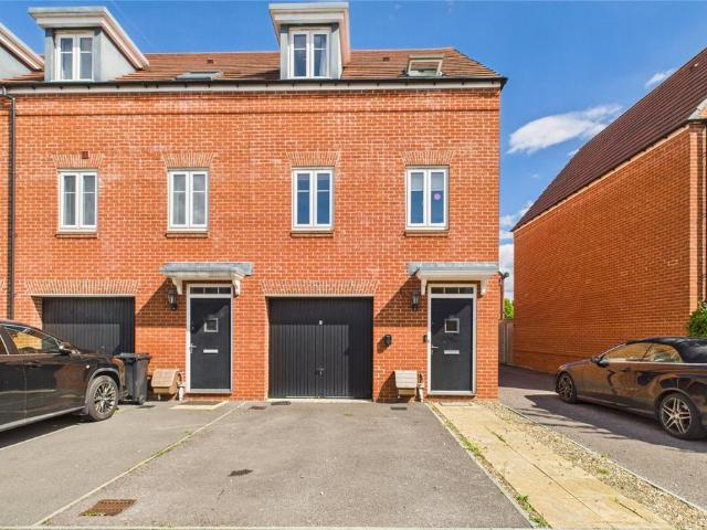 House for rent in Montague Park, Wokingham