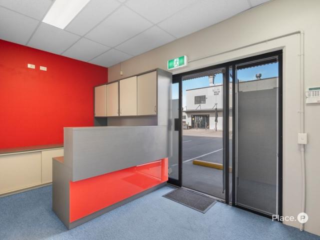 Office for rent in Toombul, Queensland