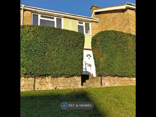 House for rent in Spring Park, Luton
