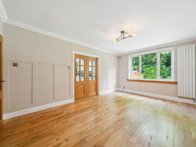 Apartment for rent in New Cathcart, Cathcart