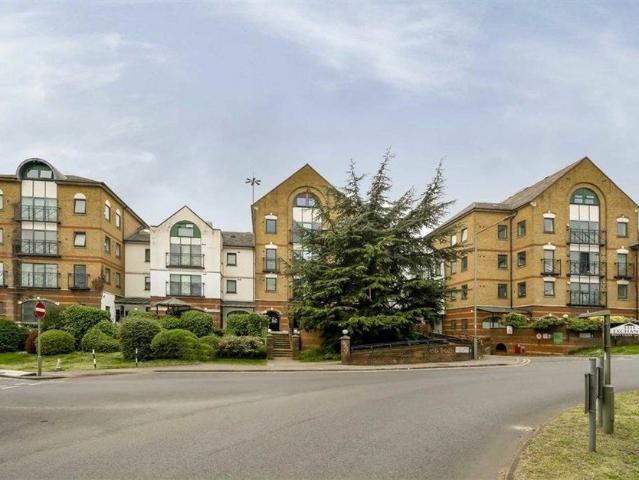 Apartment for rent in Brent Cross, London