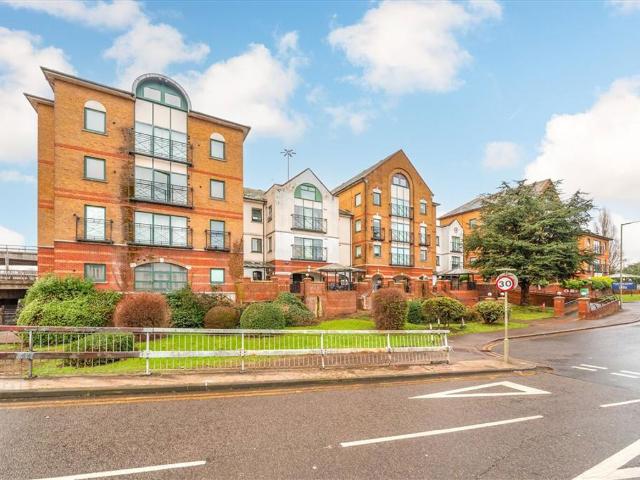 Studio for rent in London Borough of Barnet, Greater London