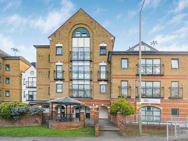 Studio for rent in Hendon Central, Greater London
