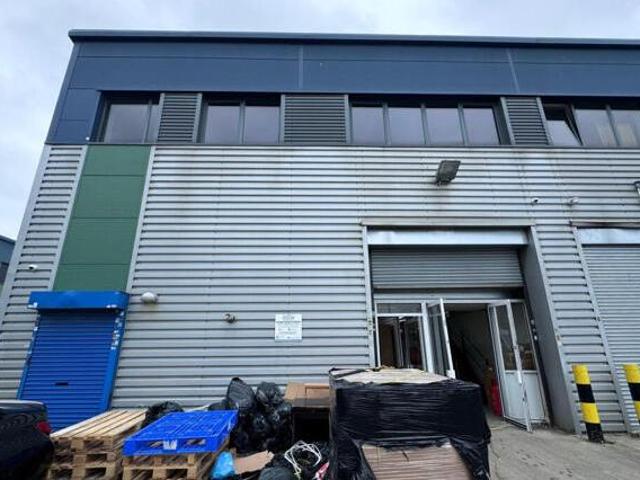 House for sale in London Borough of Ealing, Cat Hill