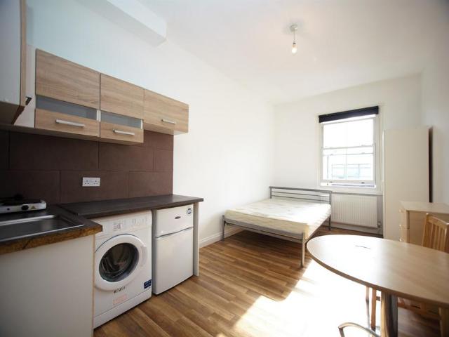 Apartment for rent in London Borough of Barnet, Greater London