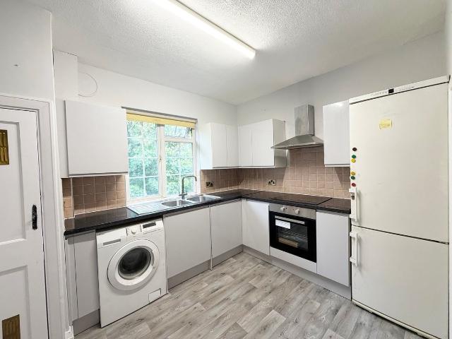 Apartment for rent in Brent Cross, Greater London