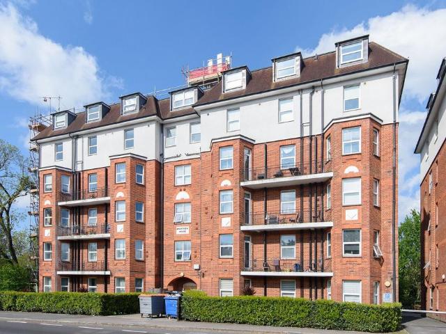 Apartment for rent in Brent Cross, Greater London
