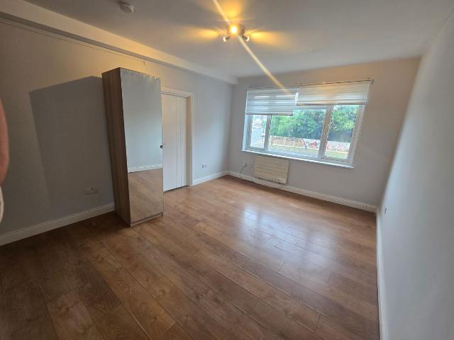 Studio for rent in Brent Cross, Greater London