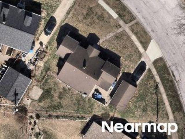 House for sale in Alton, Illinois