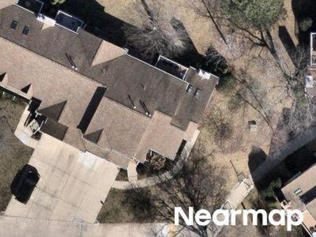 Condo for sale in Arlington Heights, Illinois