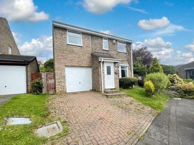 House for sale in Stanley