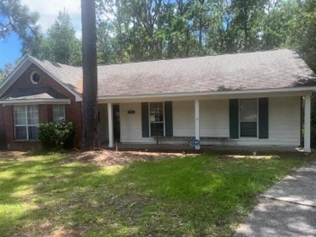 House for sale in Daphne, Alabama