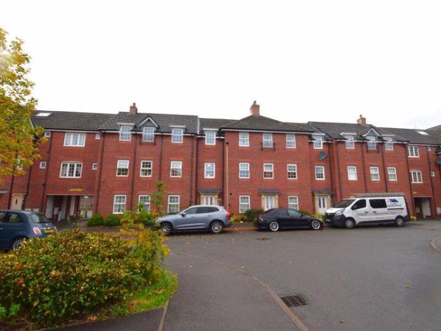 Apartment for rent in Westleigh, Wigan