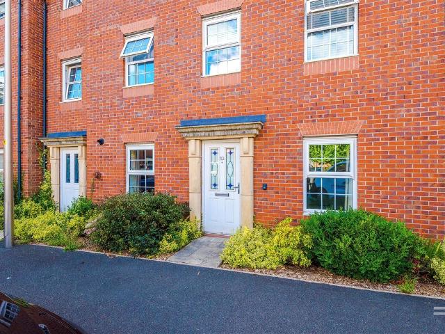 Apartment for rent in Westleigh, Wigan