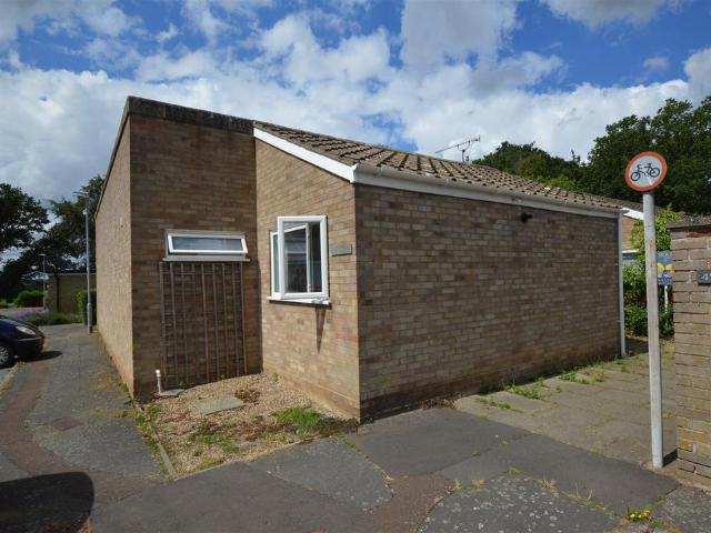 House for rent in East Bank, Norfolk
