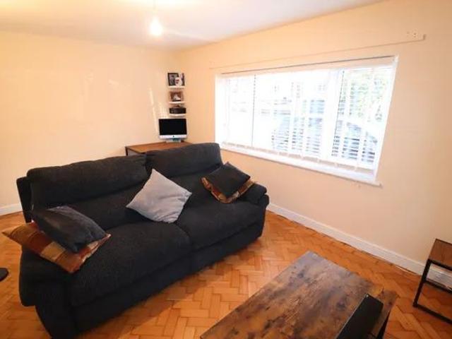 House for rent in Navestock Side, Essex