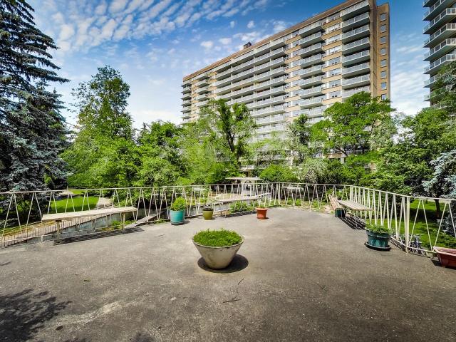 Apartment for rent in Toronto—St. Paul's, Toronto